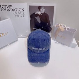 Balenciaga Logo Front Embroidered Cap In Blue