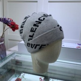 Balenciaga Logo Knit Hat In Gray