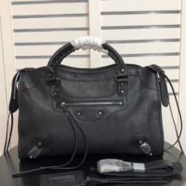 Balenciaga Medium Classic City Shoulder Bag Goatskin In Black