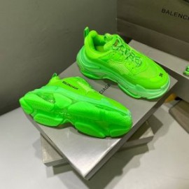 Balenciaga Triple S Sneakers Clear Sole UniseX In Green